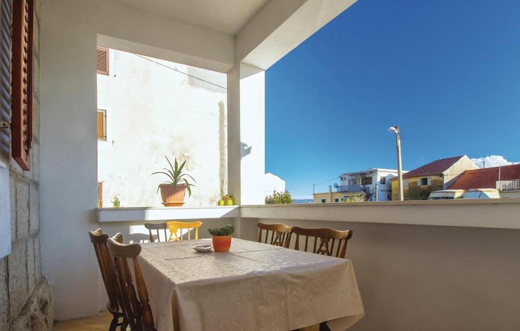 Marivo Apartment Dugi Rat Ngoại thất bức ảnh